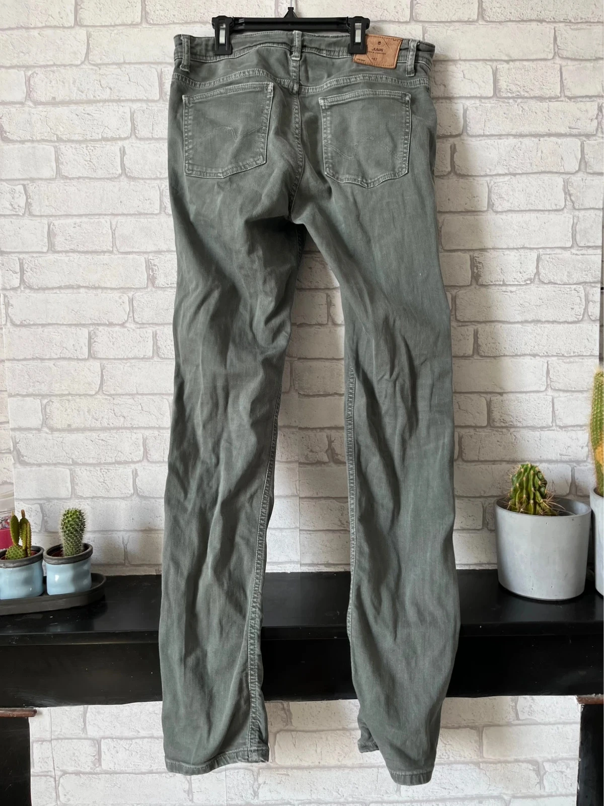 Jeans homme – Taille 40 W30 L34 – Gris vert / kaki grisé – bon état – photo 2